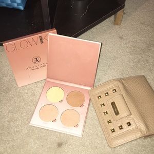 Anastasia Beverly Hills and Jessica Simpson bundle
